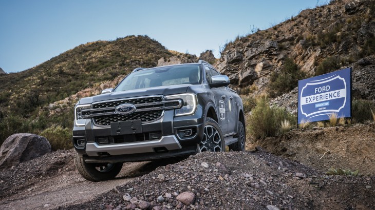 JC Lorenzo Ford presenta la Ford Experience Ranger & Maverick Edition en San Rafael
